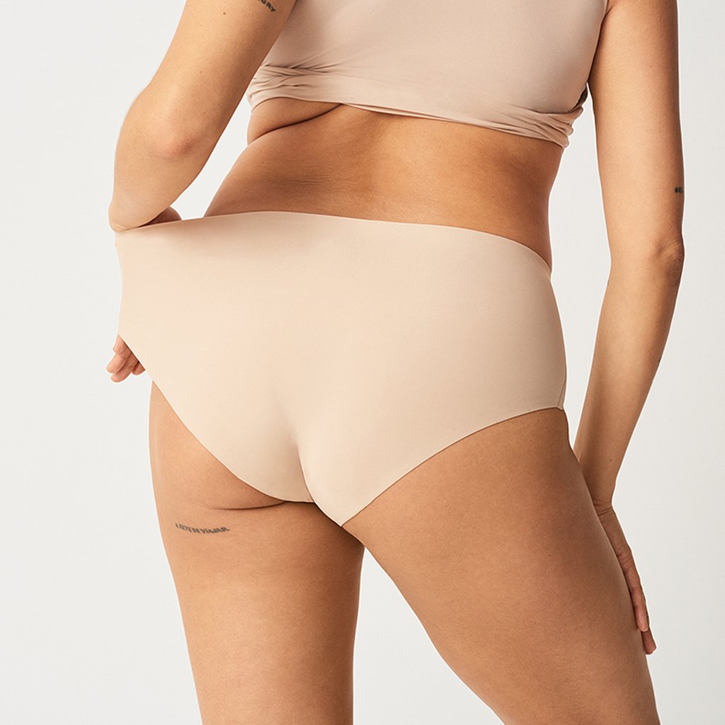 Chantelle Soft Stretch High Waisted Thong - All Figure